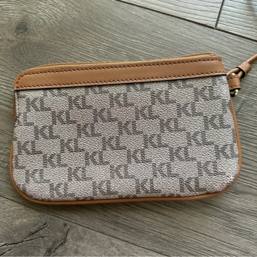 KARL LANGERFELD Paris Logo Wristlet Zip Wallet Tan and Brown